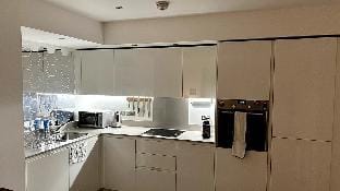 Top Floor Luxury Apartment in London Hotel in Harrow