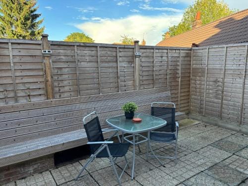 Gatwick Studio Hotel in Horley