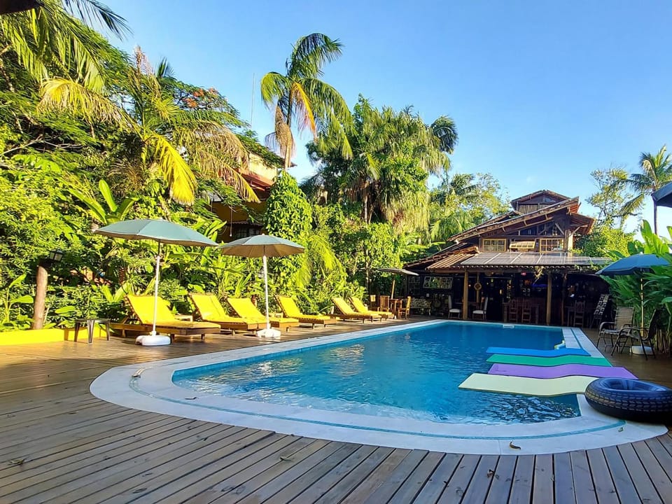 Hotel Pousada Katmandu Inn in São Sebastião