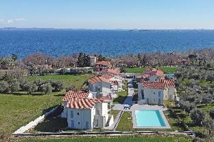 La Cittadella P1/14 by Wonderful Italy Hotel in Manerba del Garda