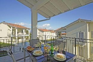 La Cittadella P1/14 by Wonderful Italy Hotel in Manerba del Garda