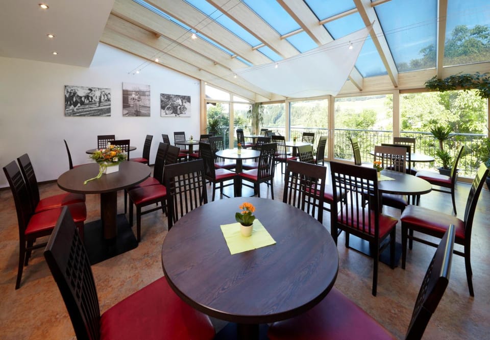 Hotel Zum Lowen - Al Leone Hotel in Trentino-South Tyrol