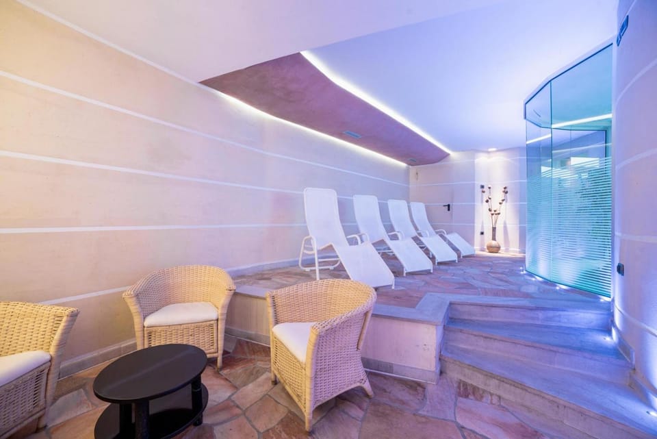 Chalet Caminetto Hotel in Trentino-South Tyrol