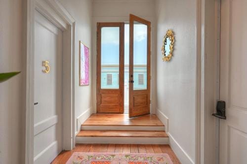 Sugar's INN Room #5 Hotel in Texas City