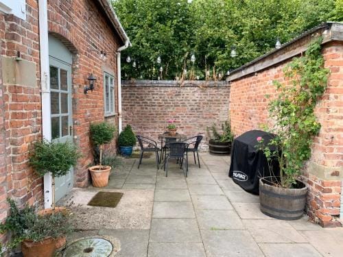The Little Coach House in Wales Hotel in Wales