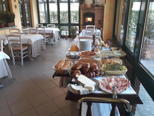 La Cascina Di Villa Due Hotel in Liguria