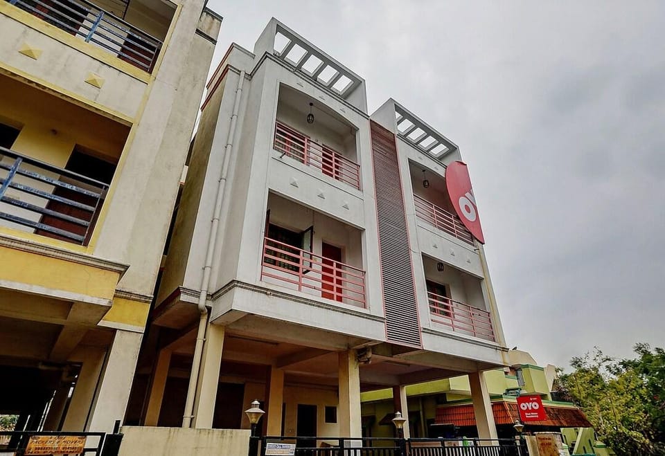 Bluemoon Residency  Lodge in Chennai