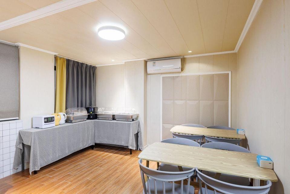 weixun business apartment Hotel in Shenzhen