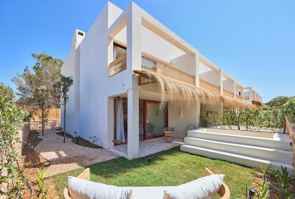 Mar Suites Formentera by Universal Beach Hotels Apartment hotel in Es Pujols