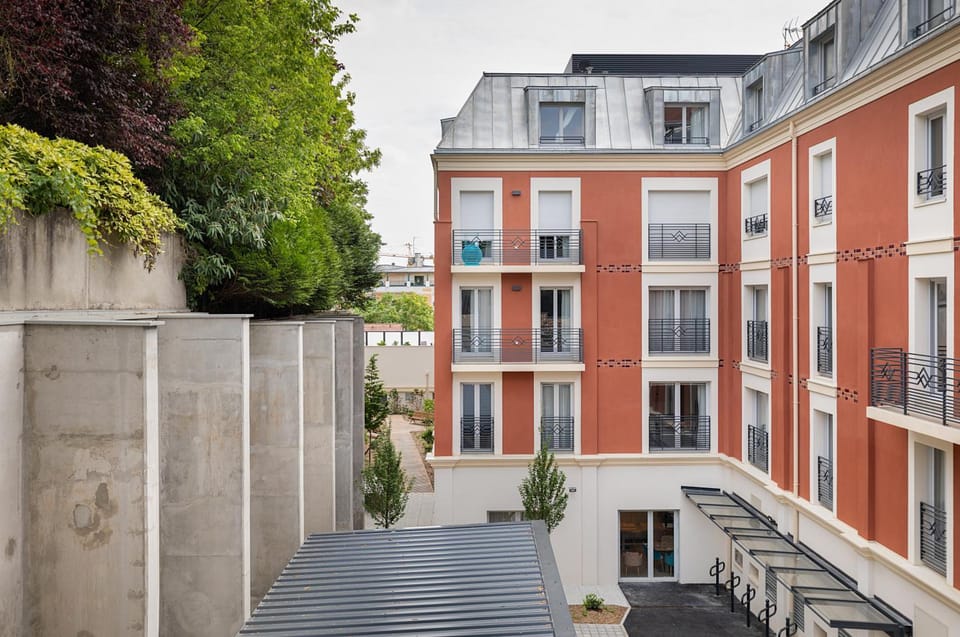 Zenao Appart'hotels Le Raincy Hotel in Île-de-France