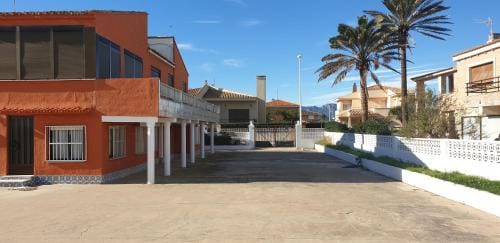 Vacansis Habitaciones Privada en una Villa a un paso del Mar en Cullera Hotel in Ribera Baixa