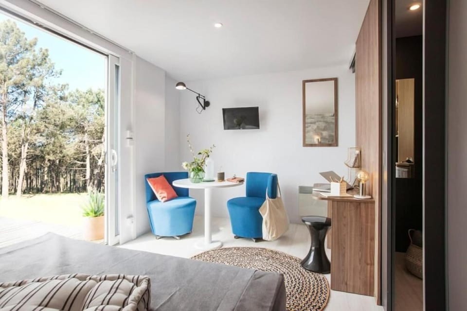 CAMP'HOTEL Hotel in Normandy