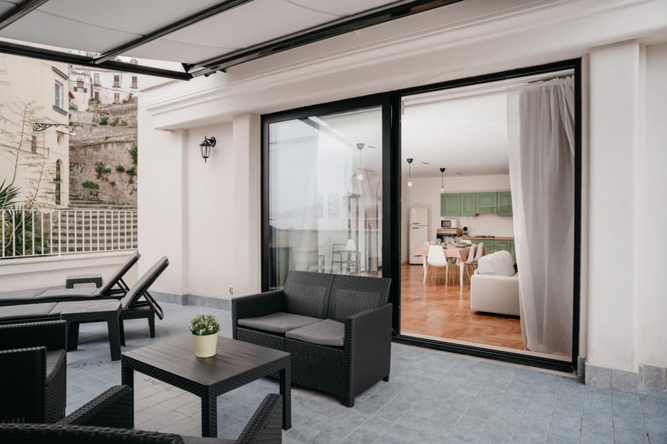 Vista Napoli Residence by Casa Napoletana Apartment hotel in Naples