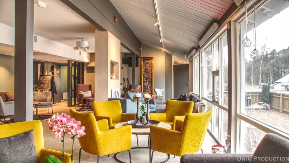 Bar/lounge