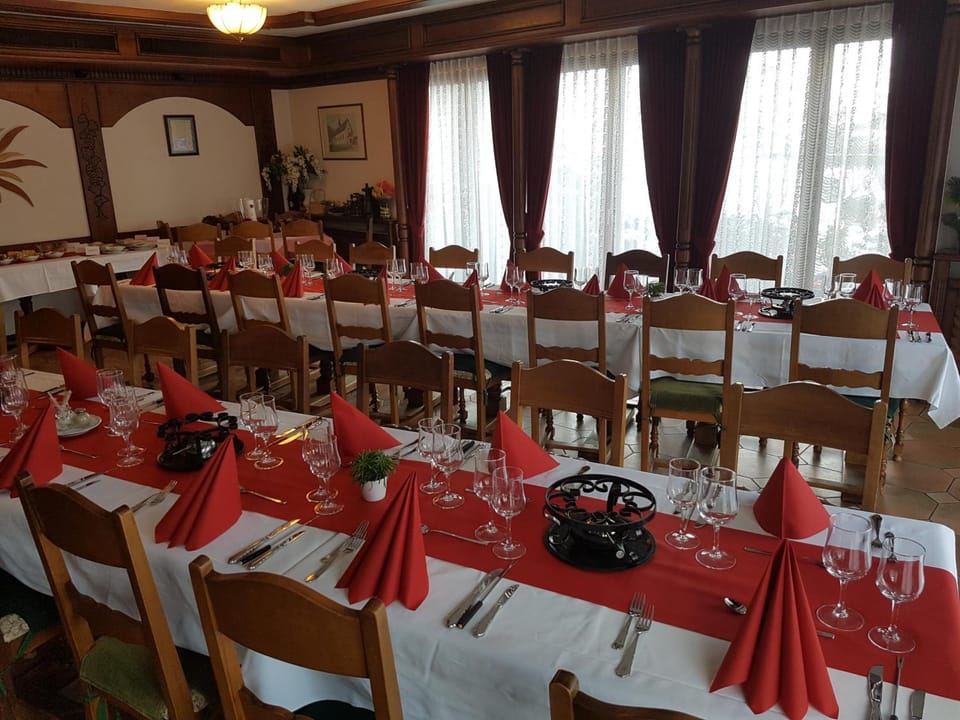 Banquet hall