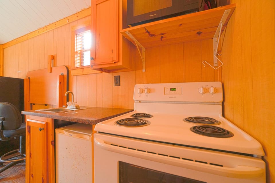 Grand Eagle Ford Lodge & RV Park Tilden Hotel in Rio Grande