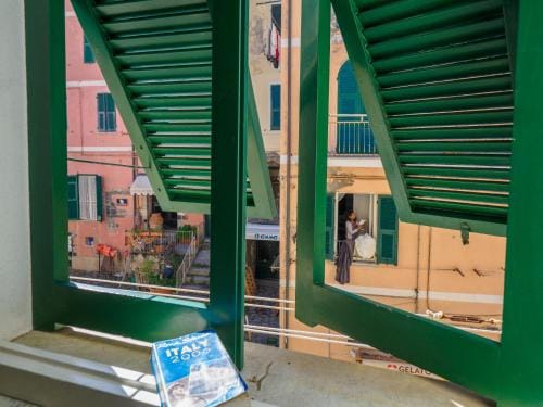 Macaia Room #2 with AC Hotel in Vernazza