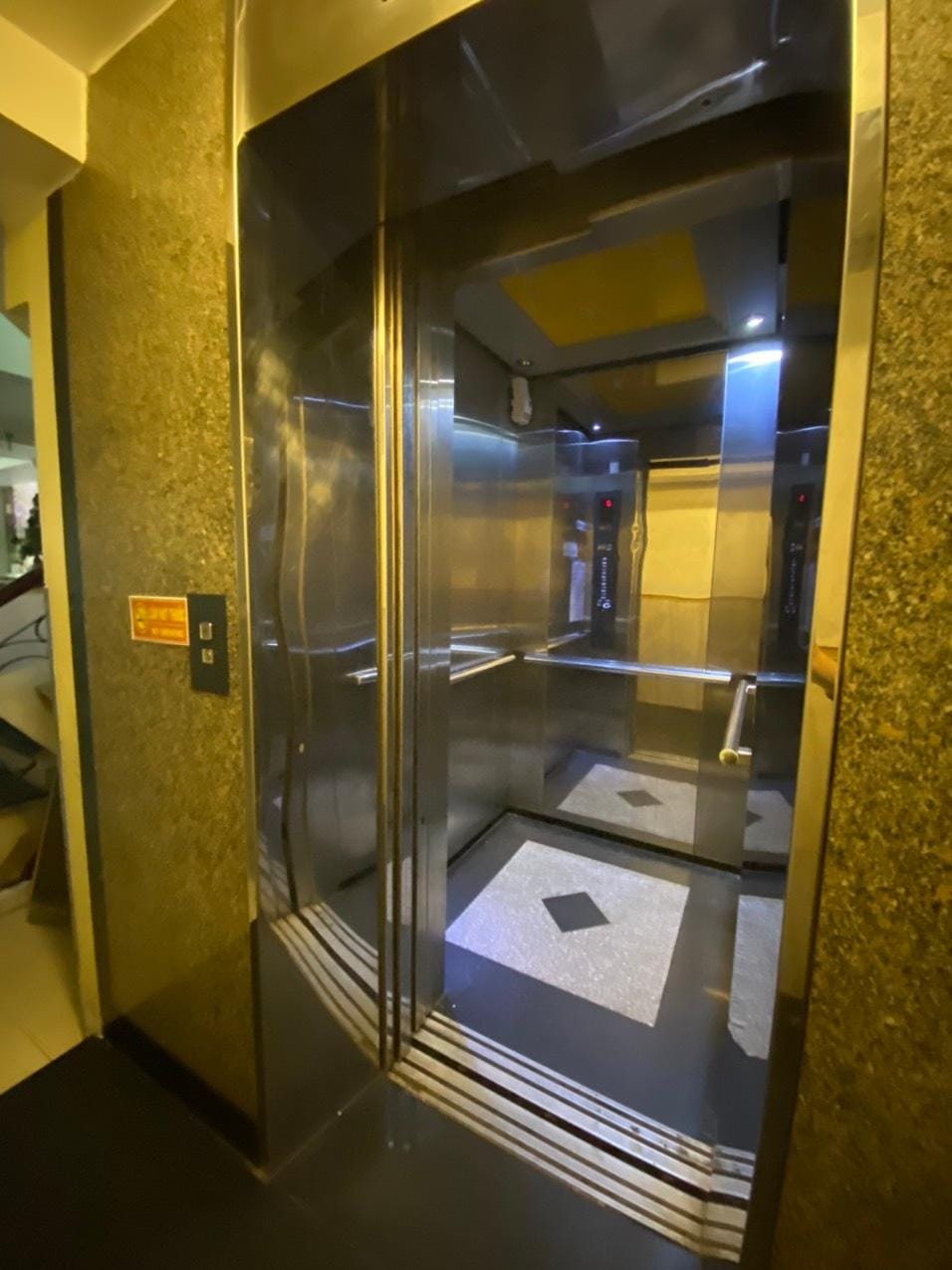 Ngoc Trinh Hotel in Ho Chi Minh City