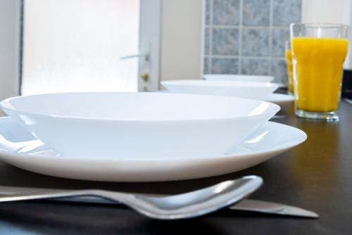 Shirley House 4, Guest House, Fully Equipped Kitchen with Fridge, Washer, Dryer, Self Catering, Self Hotel in Southampton