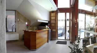 APARTAMENTOS TURISTICOS CIUDAD DE LUGO Apartment hotel in Lugo