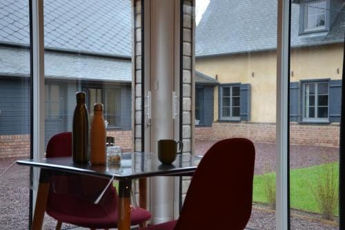La Dependance d'En Face Hotel in Hauts-de-France