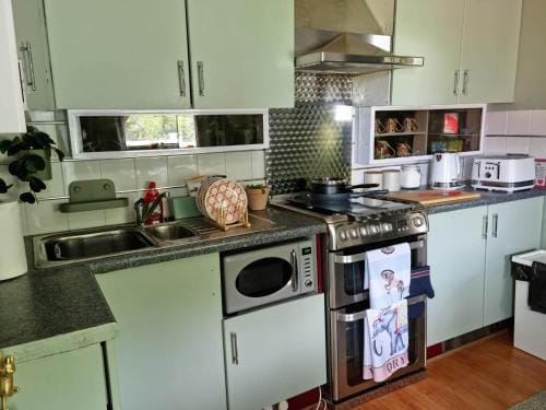 Durham Donkey Rescue Showman's Wagon Lodge in England