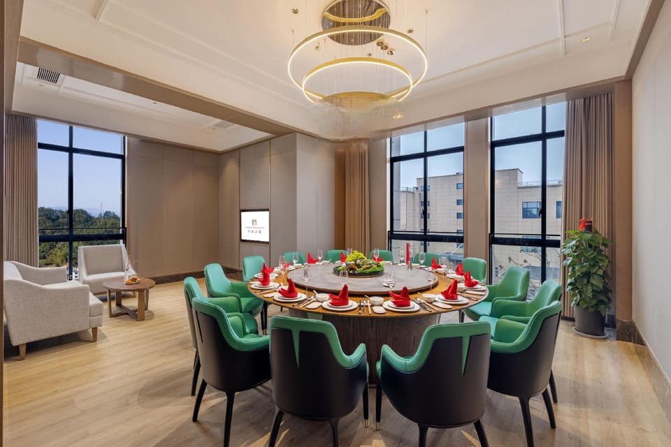 Maison New Century Hotel Fenkou Qiandao Lake Hotel in Hangzhou