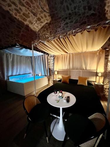 La Maison Arco Boccolicchio Hotel in Manfredonia