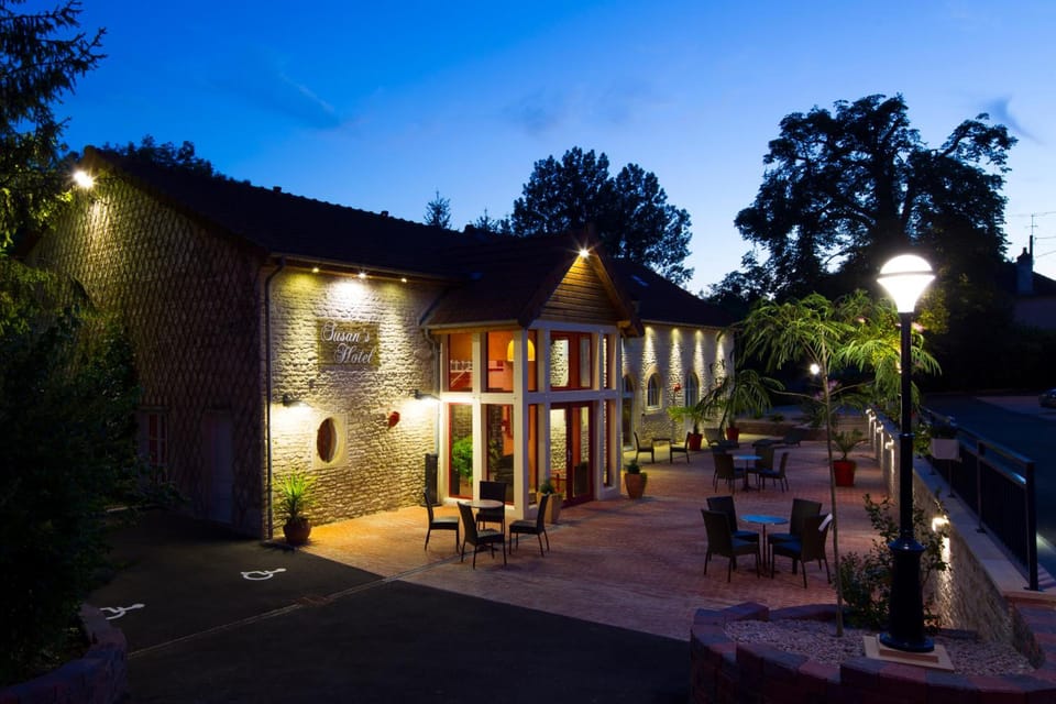 Logis Hostellerie la Chaumiere Hotel in Bourgogne-Franche-Comté