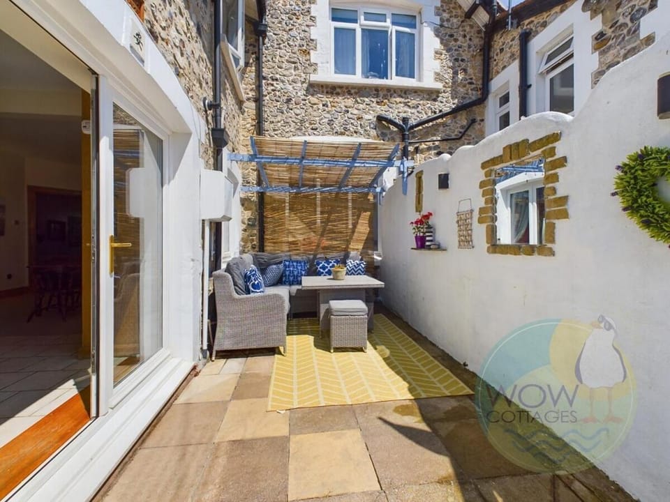 Haslemere Hotel in East Devon District