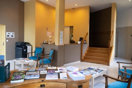 LOGIS-Hotel-Restaurant La Gentilhommiere Hotel in Hauts-de-France