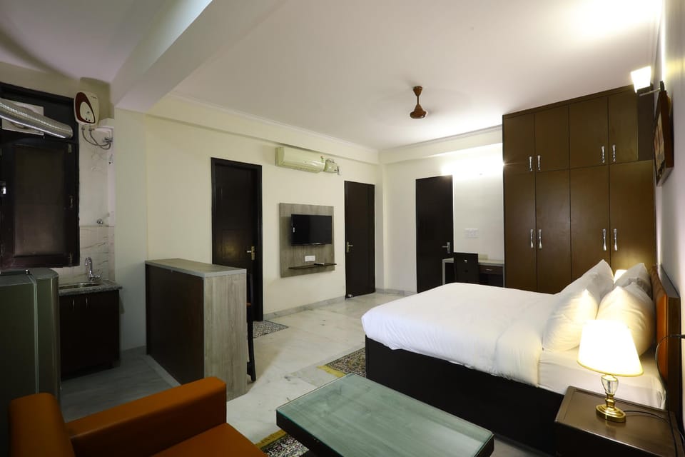 The Ayali Suites on Golf Course Road Apartment hotel in Gurugram