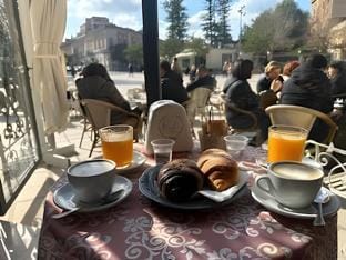 Coffee shop