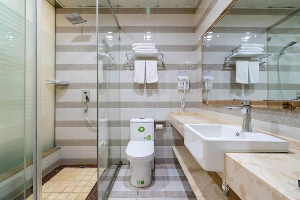 Citi Home Hotel (Chaohu Huishang Yuhua Garden) Hotel in Jiangsu