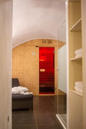 Hof de Draeck Bed & Breakfast Hotel in Limburg (province)