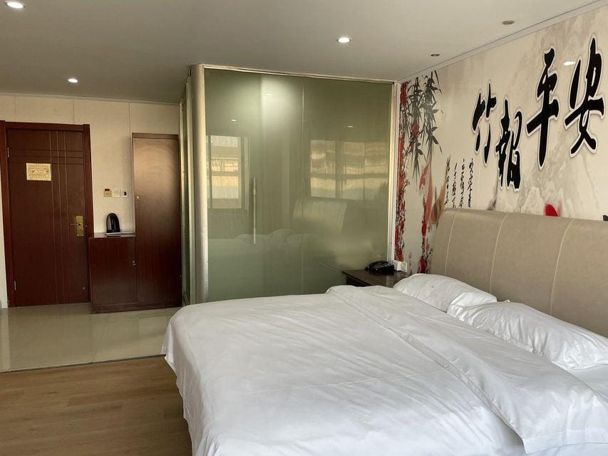 Outefu Business Hostel Hotel in Suzhou