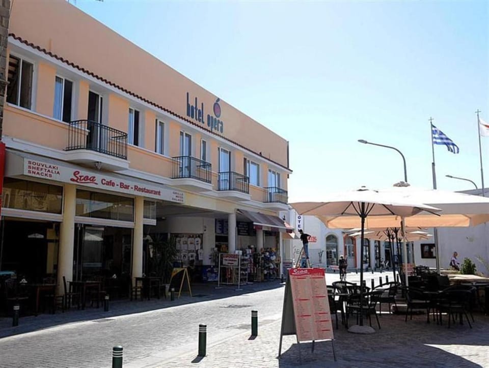 Operetta House Hotel in Larnaca