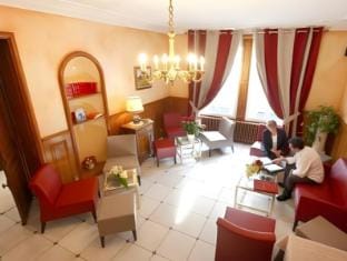 La Chaumiere Hotel in Centre-Val de Loire