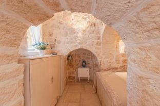 Trullo Milù with Private Pool by Apuliarentals Hotel in Province of Taranto