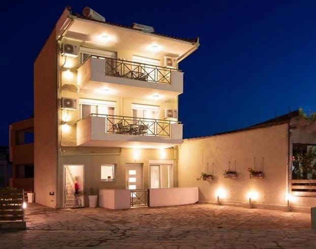 Lena Apartments 3 Apartment hotel in Thasos