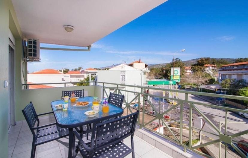 Lena Apartments 3 Apartment hotel in Thasos