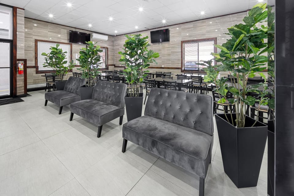 Highbridge Hotel Hotel in Washington Heights