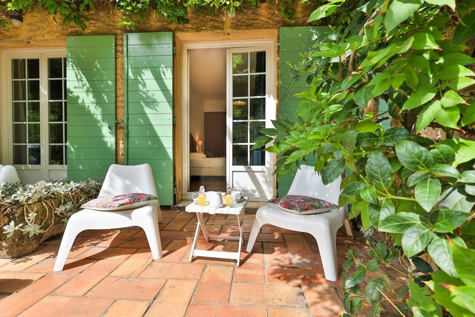 Logis Hotel Castel Mouisson Hotel in Avignon