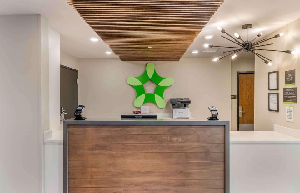 Extended Stay America Premier Suites - San Diego - San Marcos Hotel in Vista