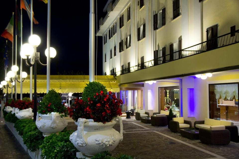 GRAND HOTEL LE FONTI Hotel in Tuscany