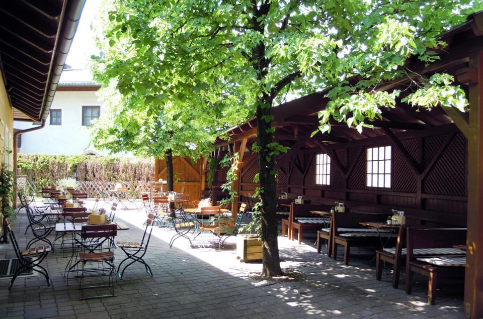 Hotel Gasthof Der Jagerwirt Hotel in Salzburg
