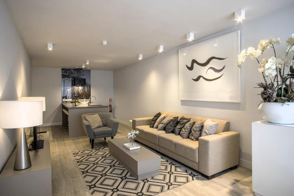 Maurits Apartments & Suites Hotel in Rotterdam