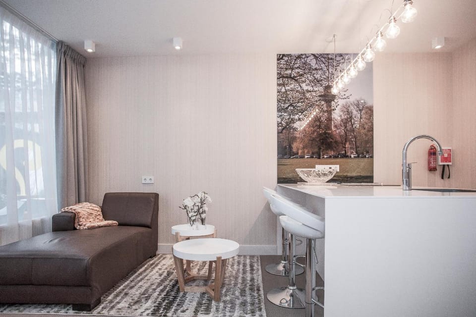 Maurits Apartments & Suites Hotel in Rotterdam