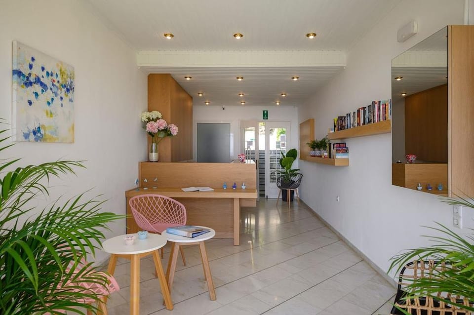 Hermes Apartments Hotel in Crete