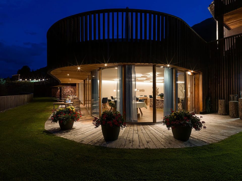 Relais & Chateaux IN LAIN Hotel Cadonau Hotel in Canton of Grisons